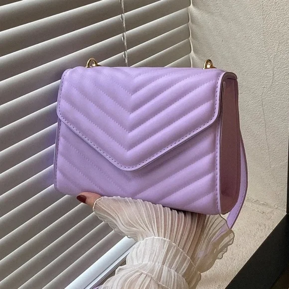 Luxe Vegan Leather Quilted Shoulder Crossbody Bag - Picture 12 of 12